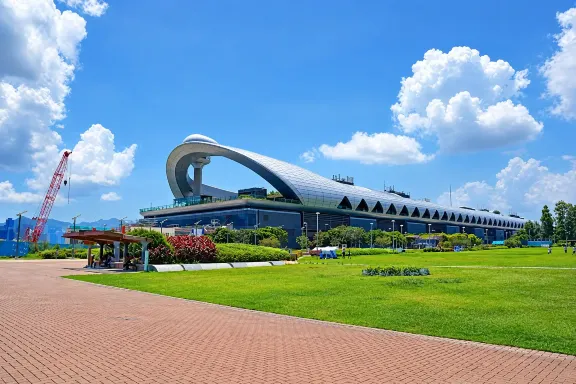 香港啟德郵輪碼頭公園與維港景色 香港啟德郵輪碼頭公園與維港景色