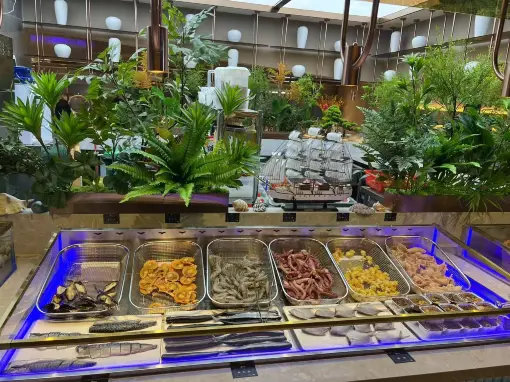 任食海鮮自助餐+鐵板燒烤肉