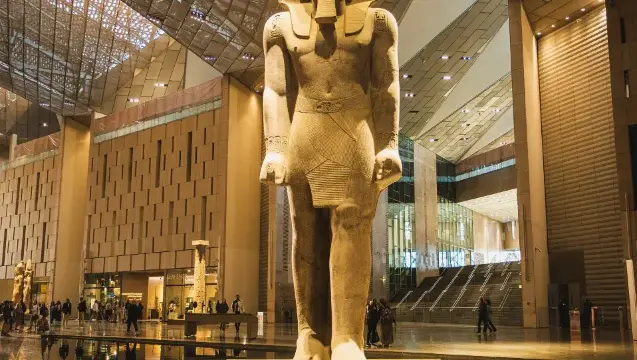 大埃及博物館