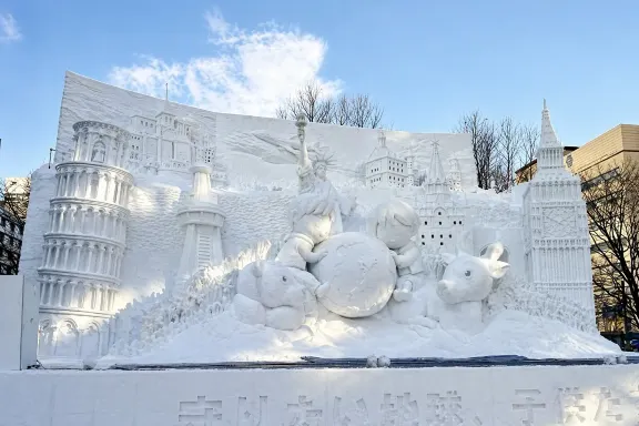 札幌雪祭的大型雪雕,會期以官方公佈為準 札幌雪祭的大型雪雕,會期以官方公佈為準