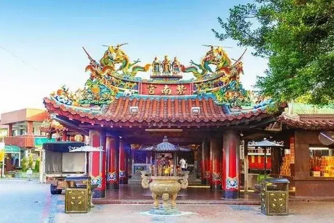 「全台最旺的求財靈廟」竹山紫南宮