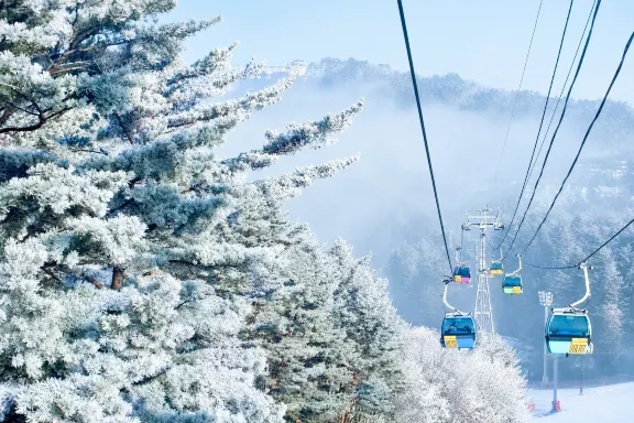 平昌冬季雪山景色，韓國雪季玩樂的好背景
