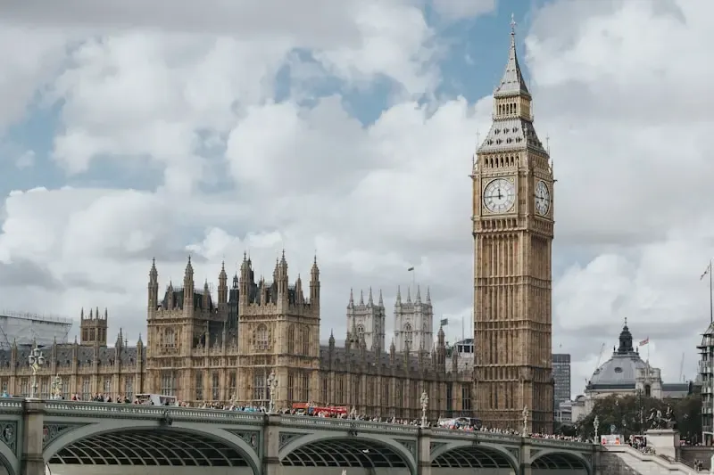 白金漢宮是英國君主官邸 白金漢宮是英國君主官邸