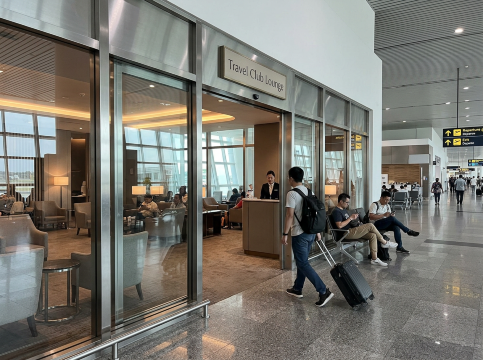 コタキナバル空港の主要ラウンジは「Travel Club Lounge」のみ
