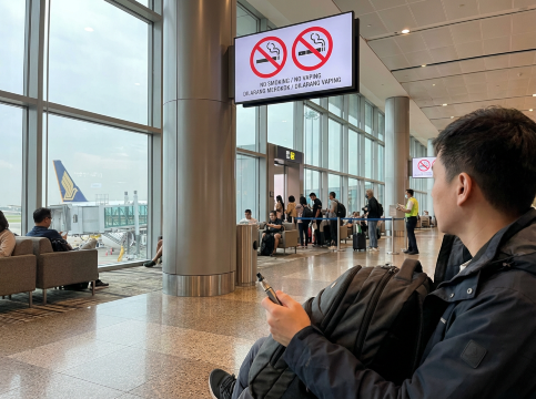 No Vaping at Airport