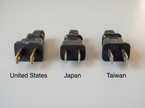 US, Japan, Taiwan Plugs
