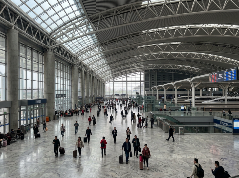 中国高速鉄道で別の駅を使うとチケットが取れる場合がある