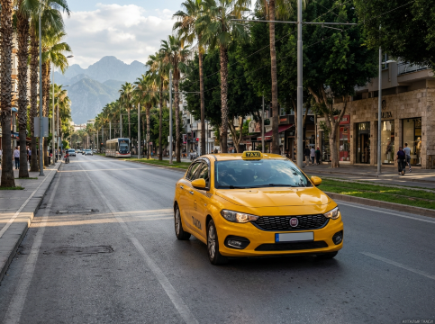 Такси в Анталье.