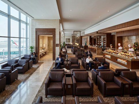 エミレーツラウンジ（Emirates Lounge）