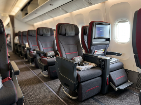 JALプレミアムエコノミーで素敵な空の旅を楽しもう