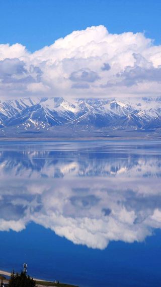 9D8N • Xinjiang + Urumqi + Kanas Scenic Area + Hemu Scenic Area + S21 Desert Highway + Wulung Lake + Sayram Lake + Nalati Air Grassland