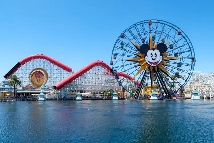 カリフォルニア　ディズニーランド　3D 本　アナハイム カリフォルニア ディズニーランド 3D 本 アナハイム送料