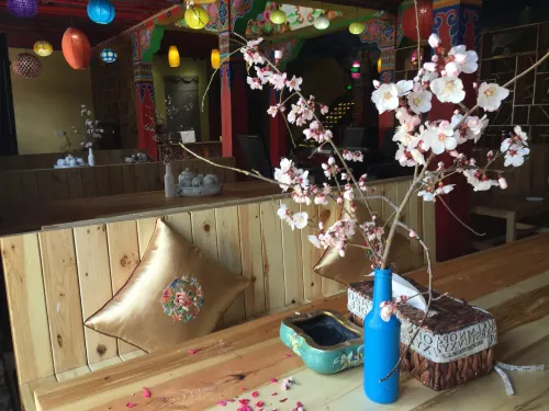 Yading Totem Boutique Inn Питание Photos
