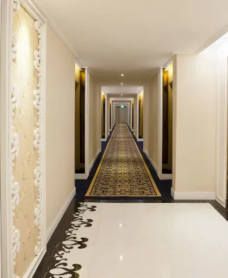 Emperor Hotel Aree comuni Photos