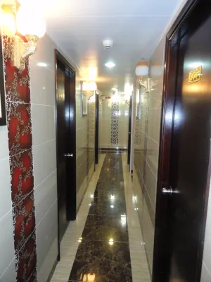 Hong Kong Budget Hostel Public Areas Photos