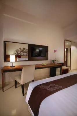 Aston Bojonegoro City Hotel Camere Photos