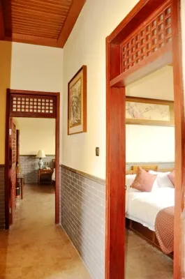Chong Ning Castle Hotel Værelser Photos