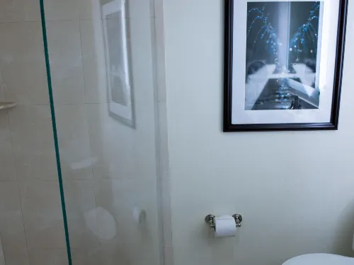 Crowne Plaza Philadelphia - King of Prussia Rooms Photos