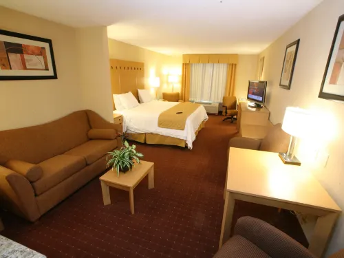 Holiday Inn Express Saltillo Zona Aeropuerto Da non perdere Photos