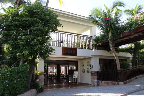 Guesthouse International Hotel Sanya Экстерьер Photos