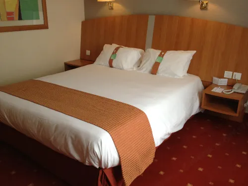 Holiday Inn Calais Coquelles Chambres Photos