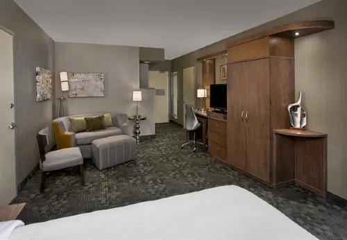 Courtyard Philadelphia Lansdale Rooms Photos