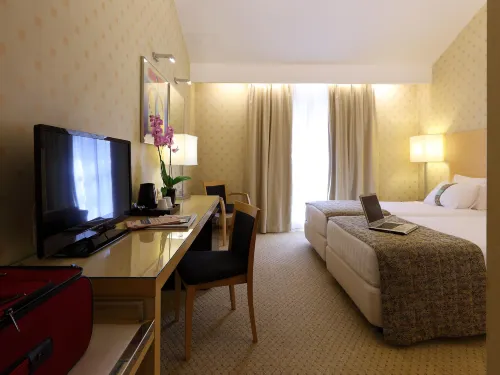 Holiday Inn Milan - Garibaldi Station, an IHG Hotel Camere Photos