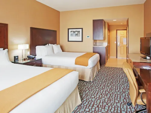 Holiday Inn Express & Suites Salinas Chambres Photos