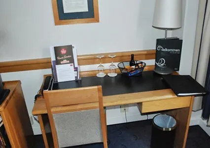 Home Hotel with Chambres Photos