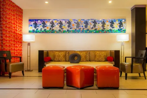 Holiday Inn & Suites Anaheim (1 Blk/Disneyland®) Public Areas Photos
