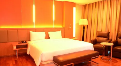 Nagoya Hill Hotel Batam Photos