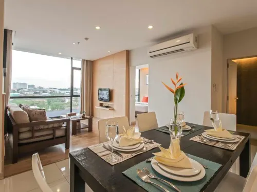 Altera Hotel and Residence Restauranger Photos