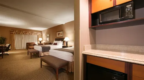 Best Western Plus Bayside Hotel Zimmer Photos