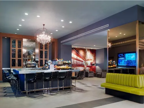 The Manhattan at Times Square Restauration Photos