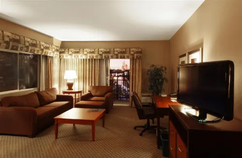 Best Western Plus Bayside Hotel Zimmer Photos