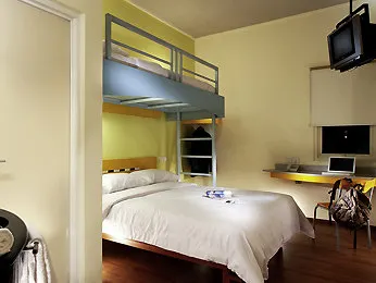 ibis budget Jakarta Menteng Photos
