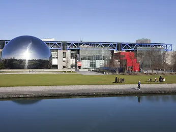 Hôtel ibis budget Paris Porte de Pantin À ne pas manquer Photos