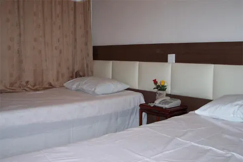 Yi Jia Hotel Rooms Photos