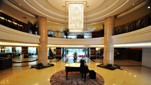Poly Hotel Khu vực công cộng Photos