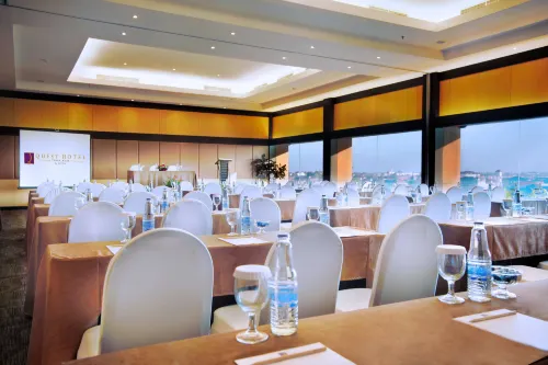 Quest Hotel Kuta Bali  by Aston Бизнес-удобства Photos