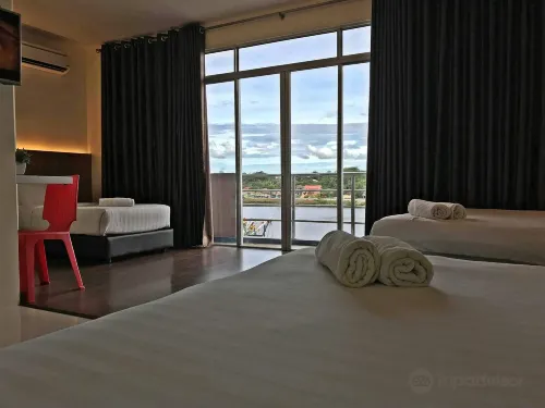 Place2Stay Business Hotel - Waterfront Da non perdere Photos