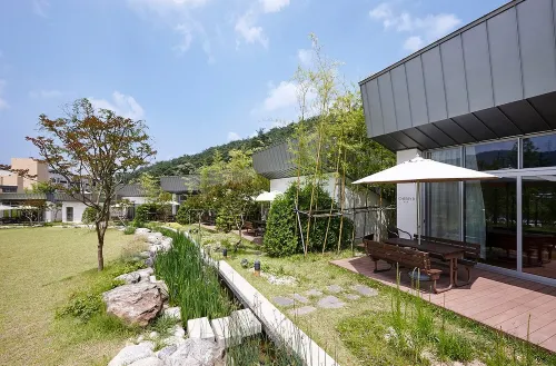 The Suites Hotel Namwon Außen Photos